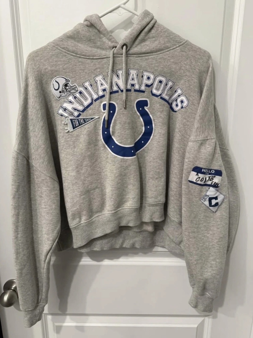 $98 Indianapolis Colts NFL appliqué patches Gray Cropped Hoodie Sweatshirt XL 🏈🏉